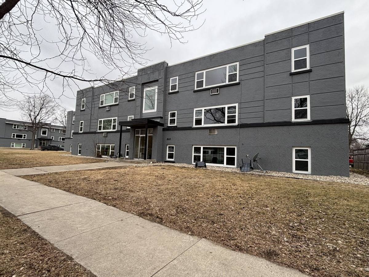 Apartment for rent at 820 N Main St, Aberdeen, SD 57401