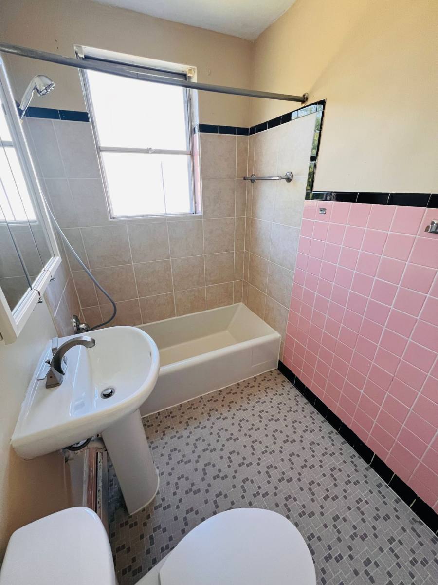 Apartment for rent at 820 N Main St, Aberdeen, SD 57401