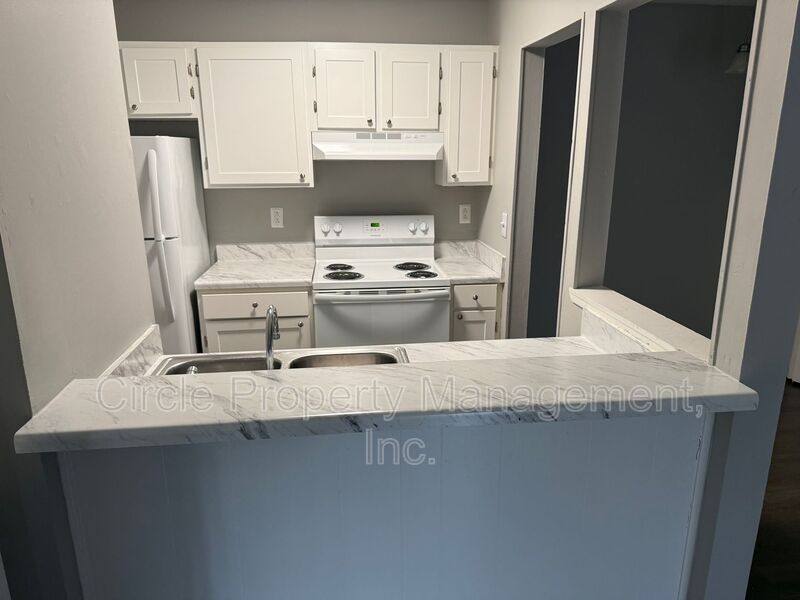 Apartment for rent at 4109 Hunters Ridge Dr SW #3, Huntsville, AL 35802