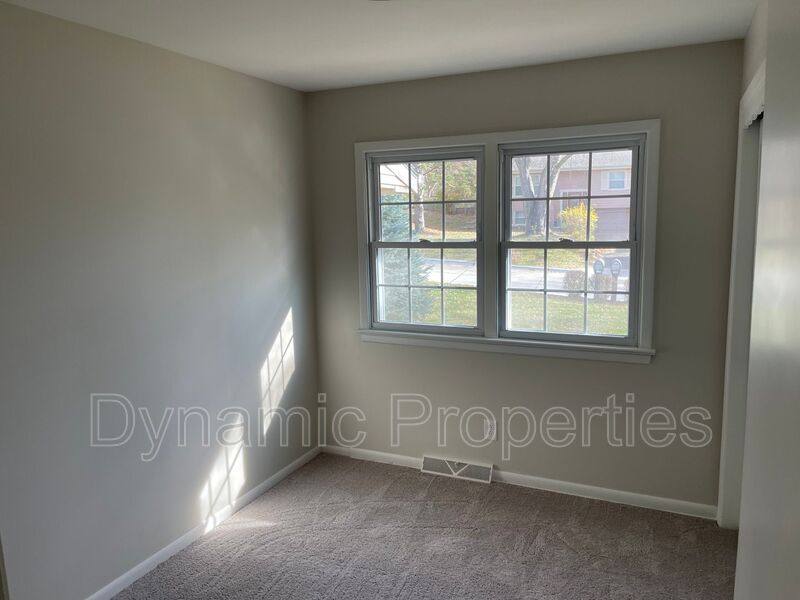 House for rent at 1416 S 163rd Ave, Omaha, NE 68130