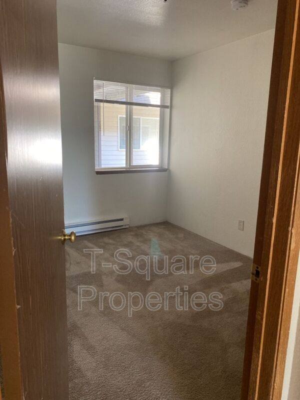 Apartment for rent at 9525 NE 180th St #104, Bothell, WA 98011