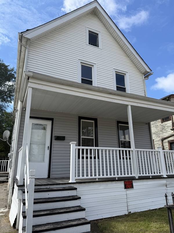 Apartment for rent at 1230 Norwood Rd, Lower Unit, Cleveland, OH 44103