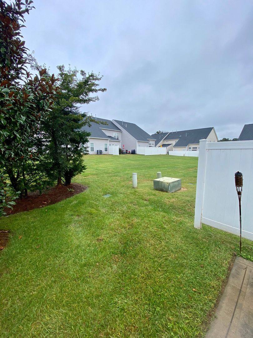 Townhouse for rent at 4221 Carl Parmer Dr, Harrisburg, NC 28075