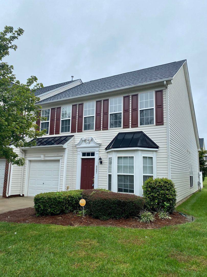 Townhouse for rent at 4221 Carl Parmer Dr, Harrisburg, NC 28075