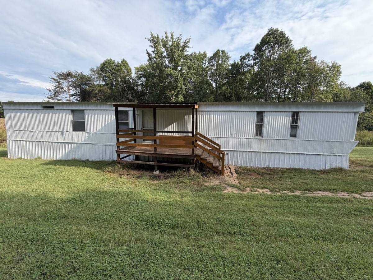 House for rent at 118 Ricks Lane, Mooresville, NC 28115