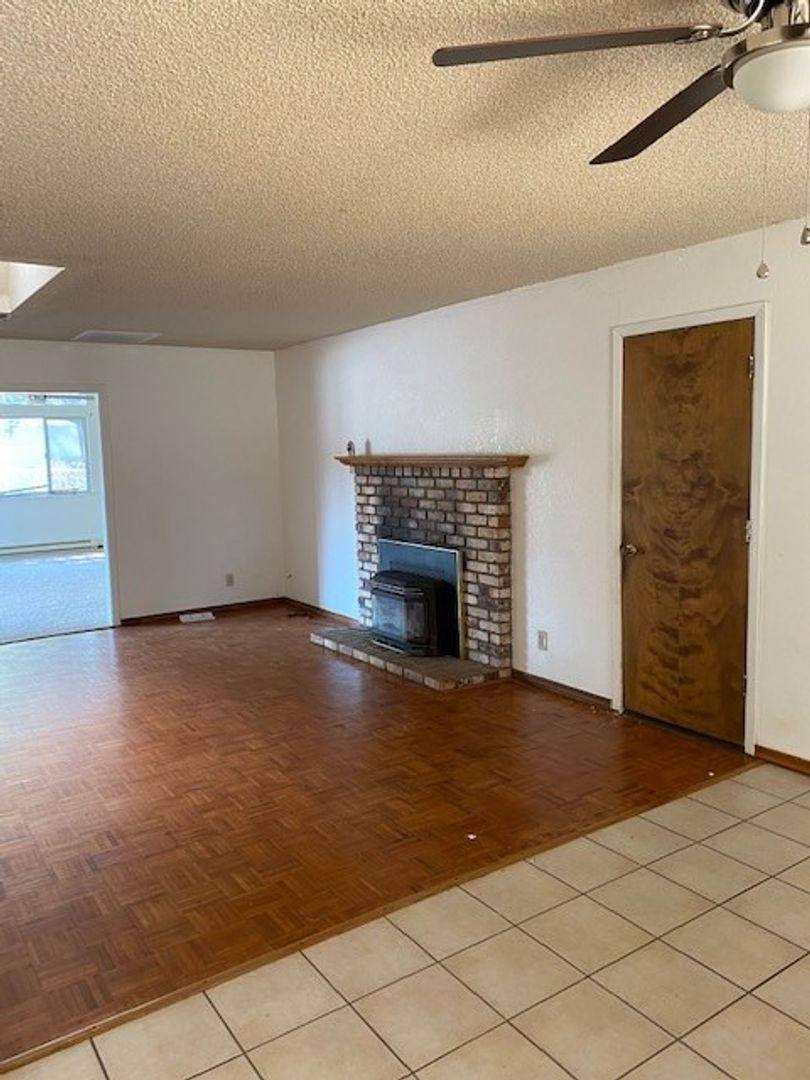 House for rent at 7006 Bohn Blvd, Anderson, CA 96007
