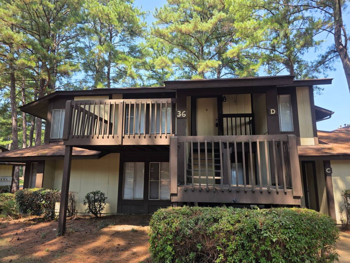 House for rent at 3914 Watermelon Rd, Northport, AL 35473