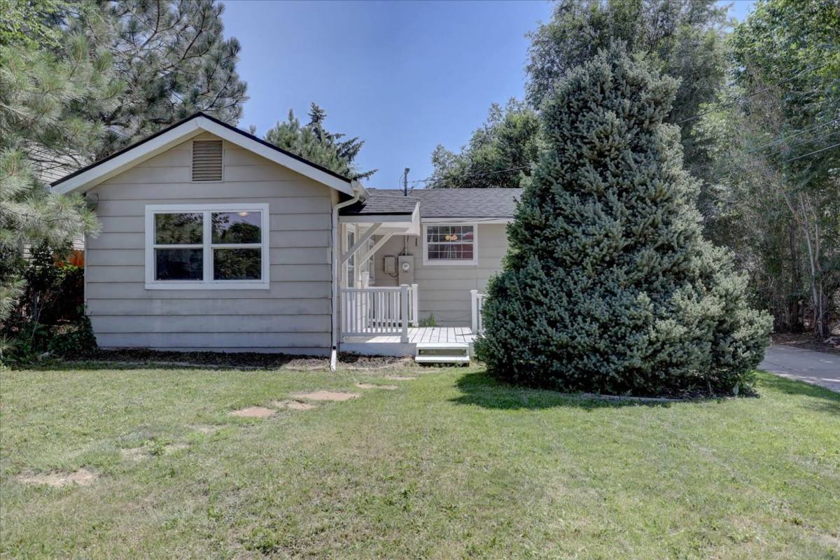 House for rent at 360 County Rd, Louisville, CO 80027
