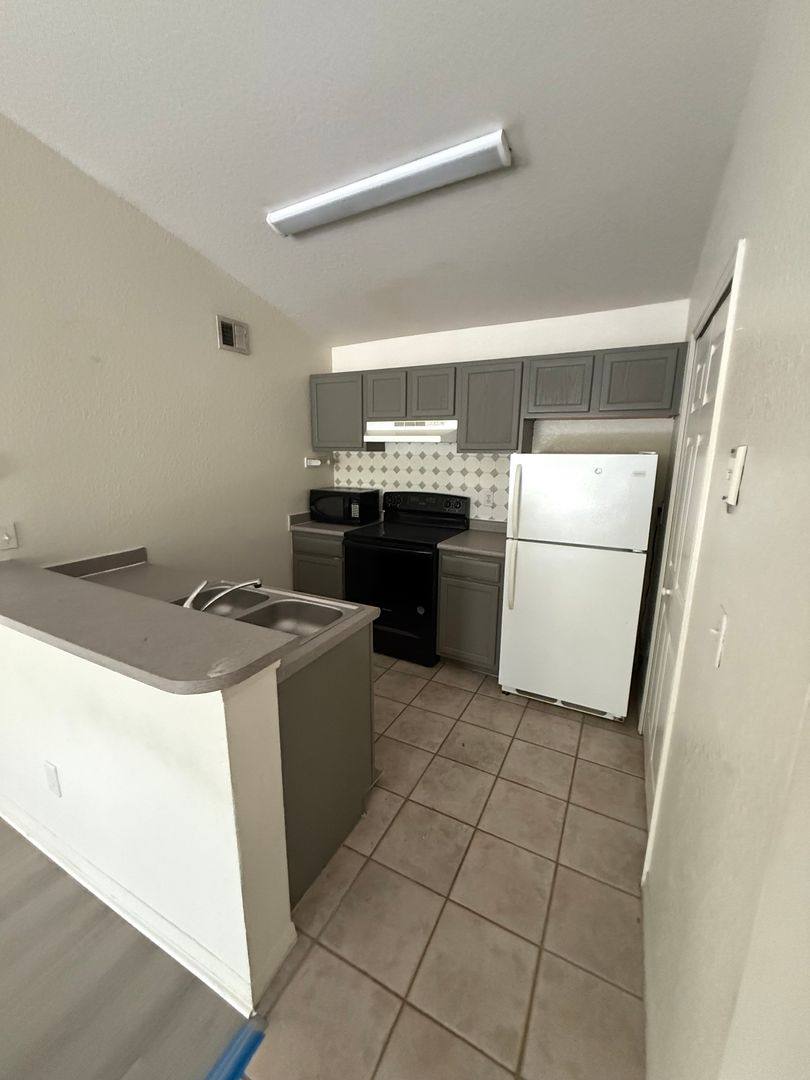 Condo for rent at 8939 Latrec Ave #1-305, Orlando, FL 32819