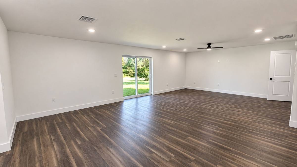 3067 Quarter St, North Port, FL 34288 - House for Rent - Image 9