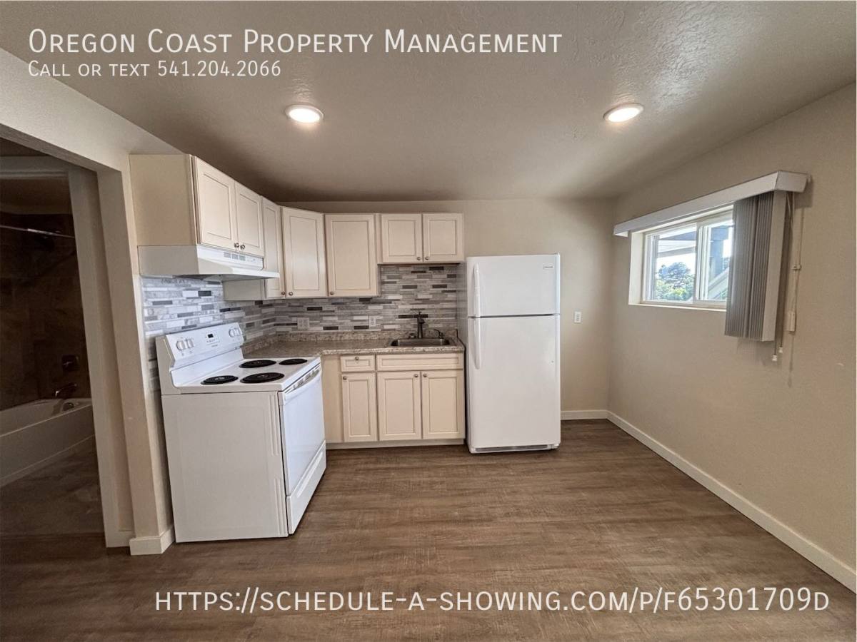 Apartment for rent at 258 N Highway 101 #1, Depoe Bay, OR 97341