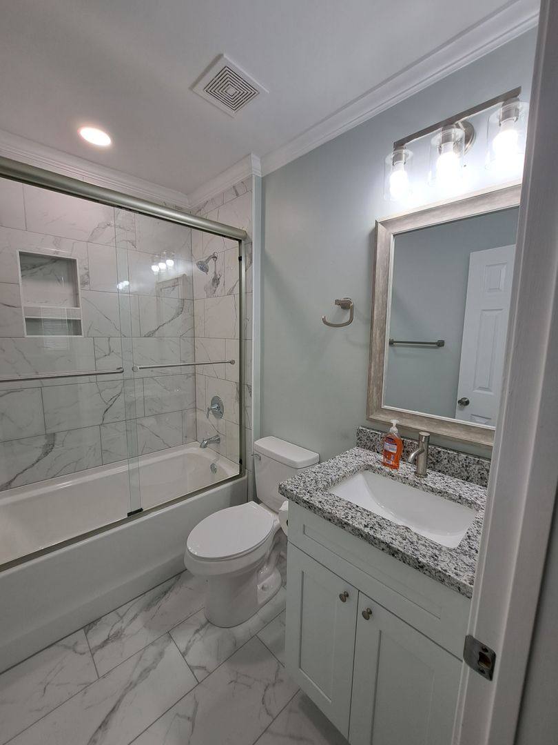 Apartment for rent at 1450-1452 Brentwood Dr, Columbia, SC 29206