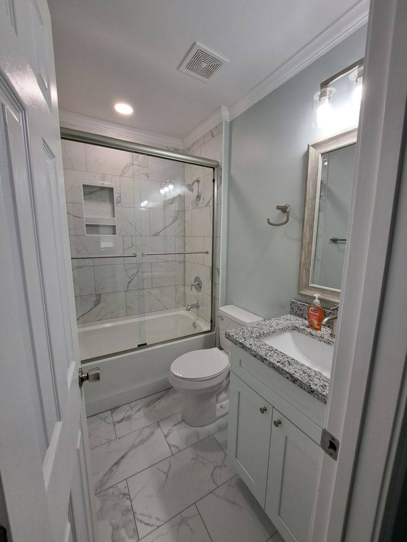 Apartment for rent at 1450-1452 Brentwood Dr, Columbia, SC 29206