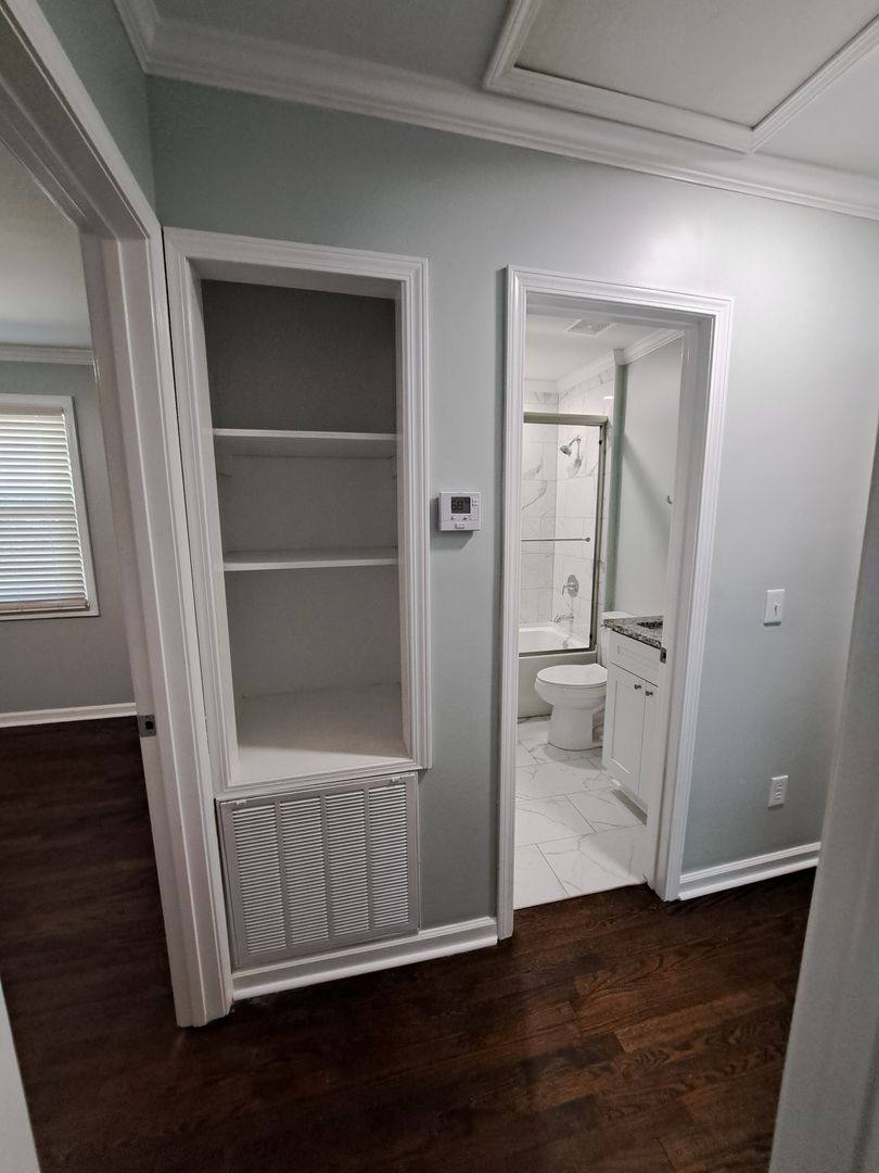 Apartment for rent at 1450-1452 Brentwood Dr, Columbia, SC 29206