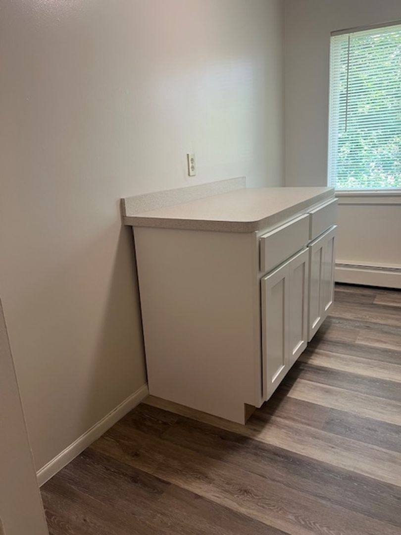 Apartment for rent at 551-559 W Jackson St, Painesville, OH 44077