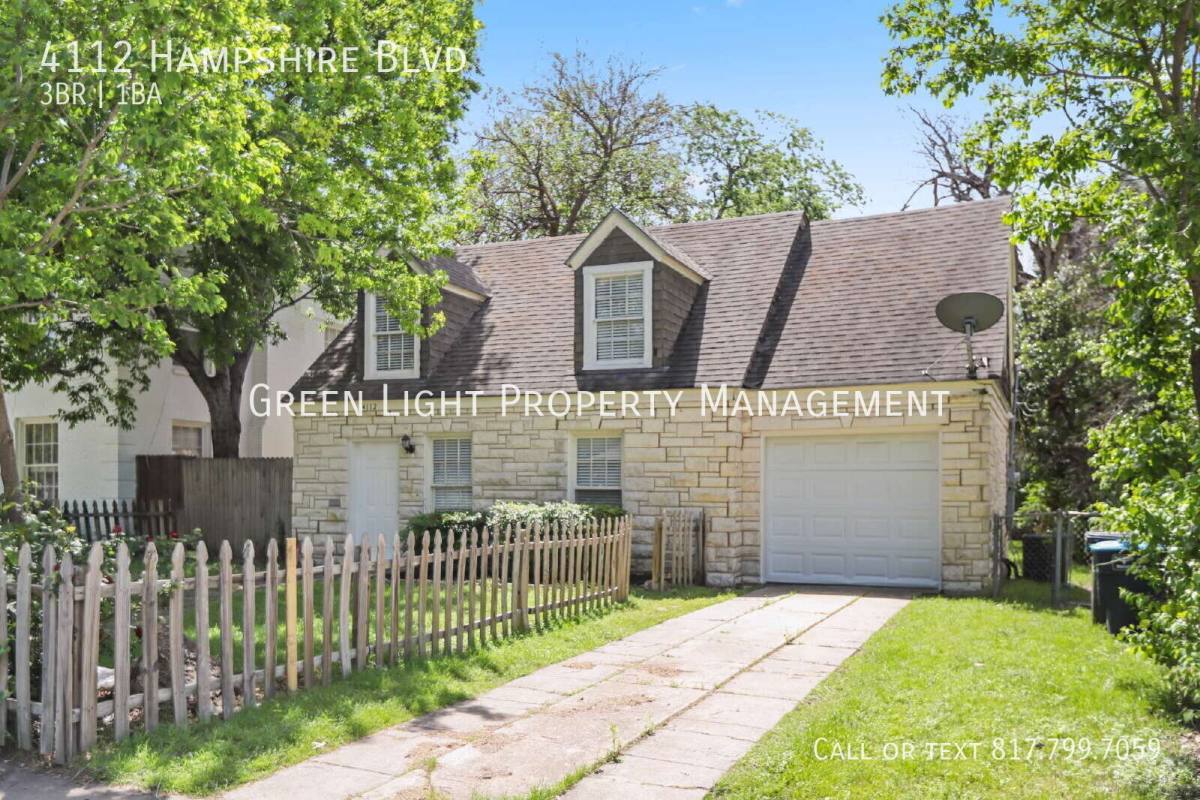 House for rent at 4112 Hampshire Blvd, Fort Worth, TX 76103