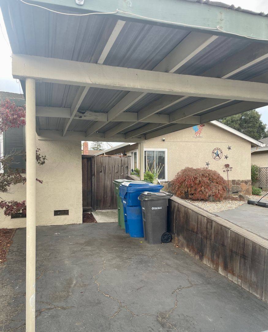 House for rent at 1042 W Hacienda Ave, Campbell, CA 95008