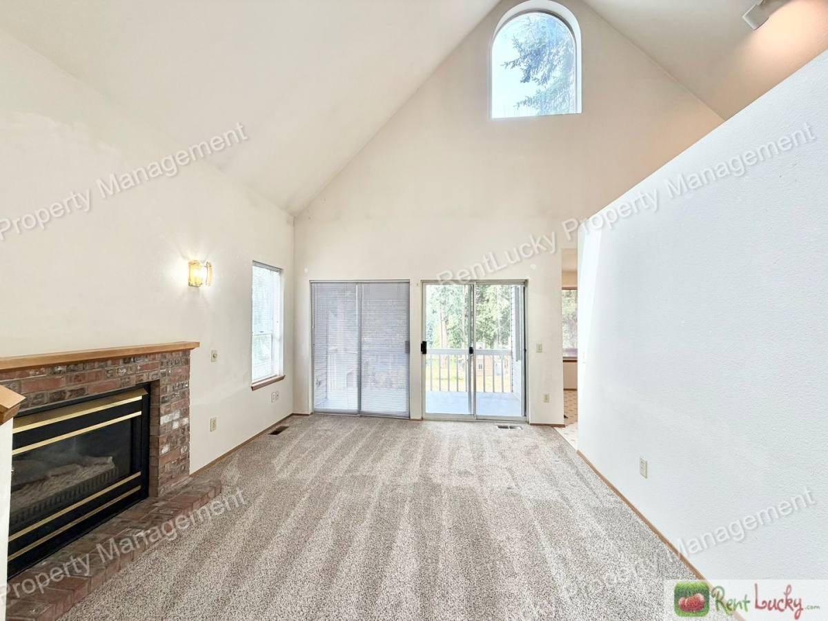 House for rent at 35047 37th Ave S, Auburn, WA 98001