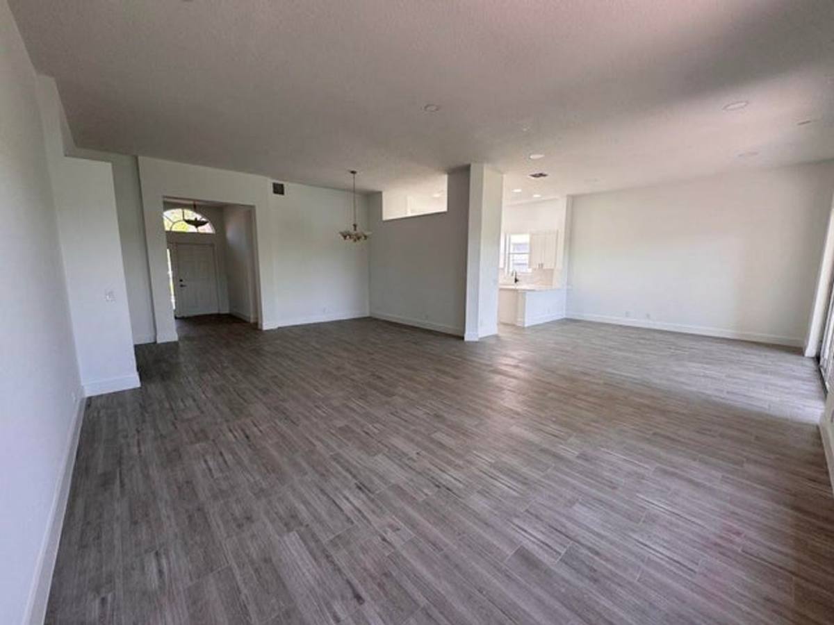 House for rent at 13377 NW 14th St, Pembroke Pines, FL 33028