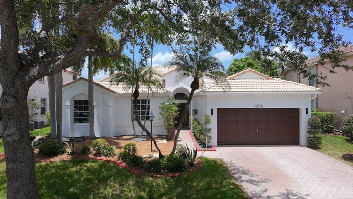 House for rent at 13377 NW 14th St, Pembroke Pines, FL 33028