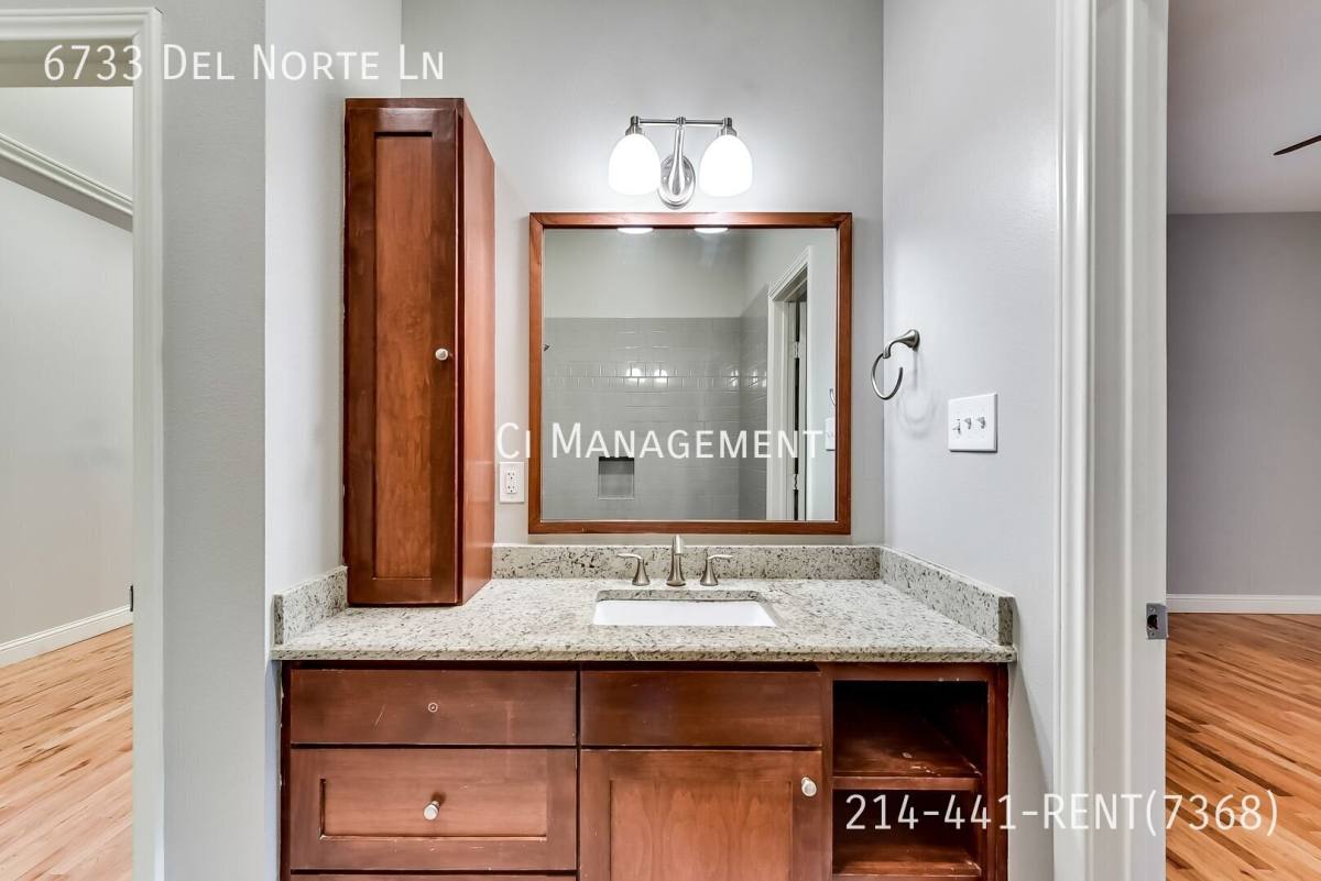 Apartment for rent at 6733 Del Norte Lane, Dallas, TX 75225