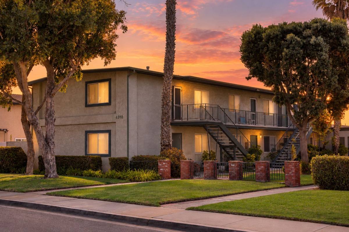 Apartment for rent at 4910 Nautilus St #F, Oxnard, CA 93035