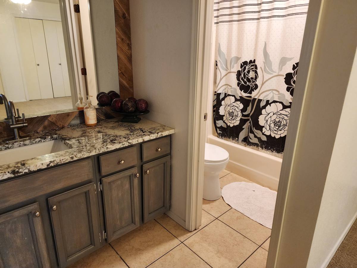 Apartment for rent at 300 W 9th St, Roswell, NM 88201