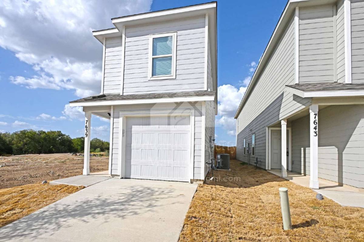 House for rent at 7639 Varo Glen, San Antonio, TX 78263