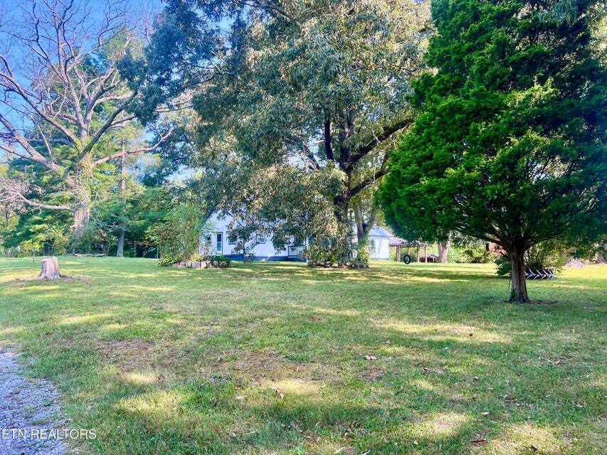 House for rent at 342 W Creston Rd, Crossville, TN 38571