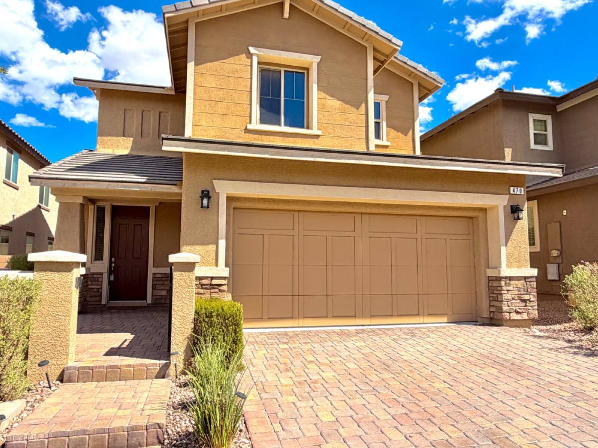 Apartment for rent at 470 Fortissimo St, Henderson, NV 89011