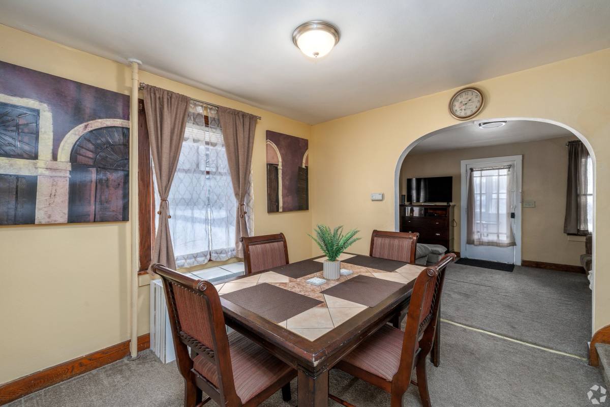 Apartment for rent at 113 Clark St #A, Vestal, NY 13850