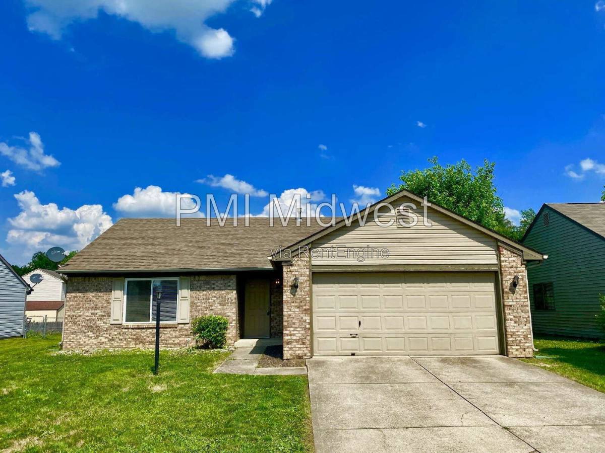 House for rent at 3911 Bonn Dr, Indianapolis, IN 46228