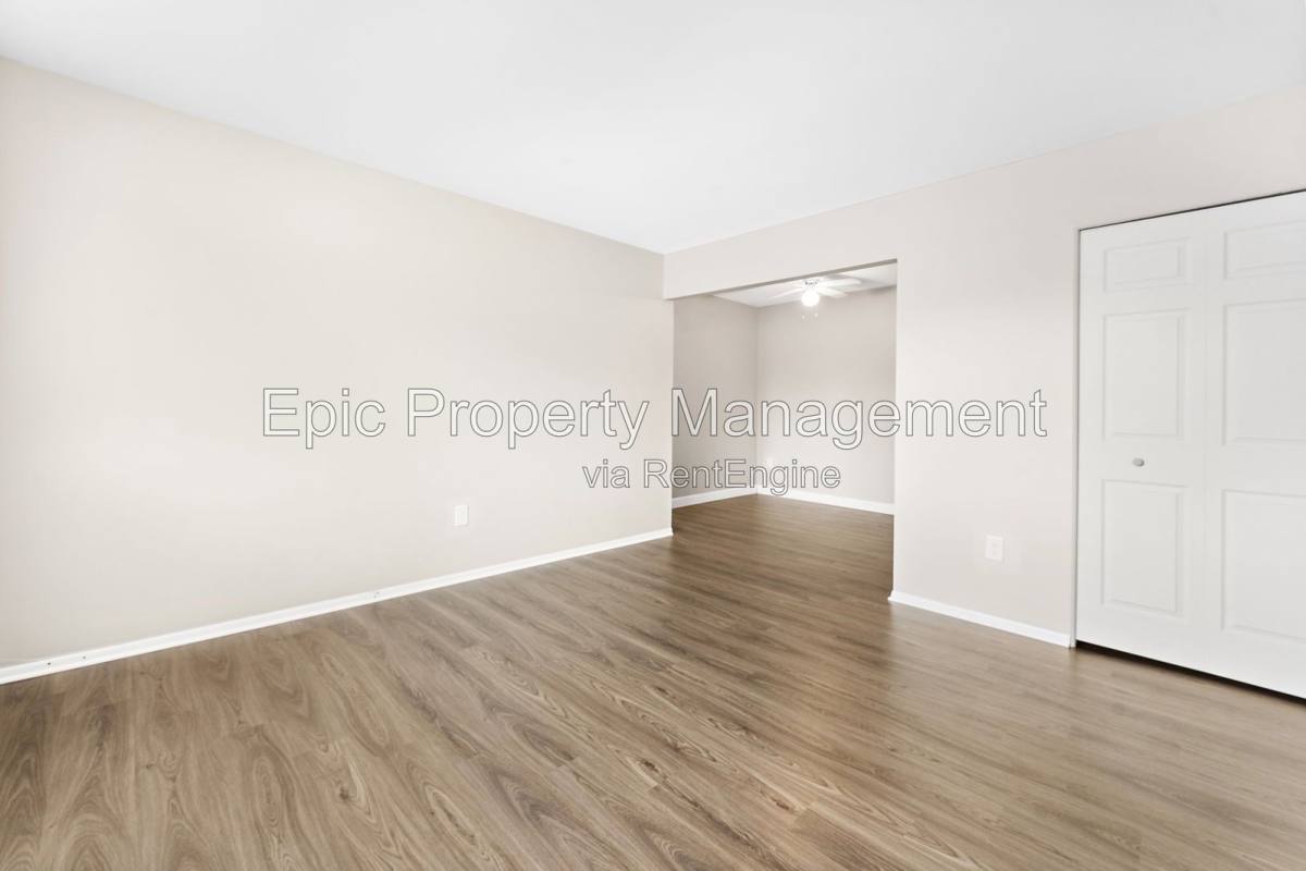 Apartment for rent at 1427 Ford Ave #6, Wyandotte, MI 48192