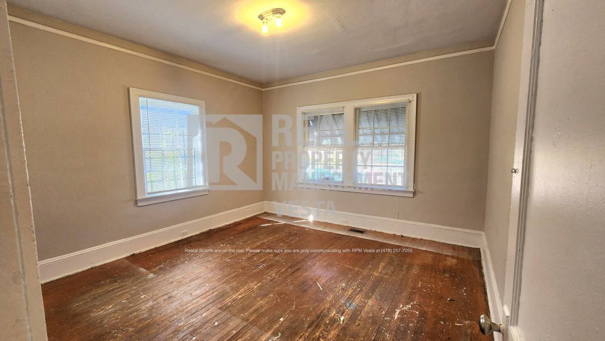 House for rent at 1420 Oakland Ave, Macon, GA 31204