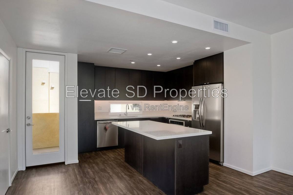 Apartment for rent at 2892 C St, San Diego, CA 92102