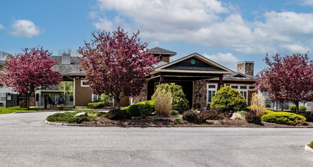 Apartment for rent at 100 Suburban Park Dr #204-4, Manlius, NY 13104
