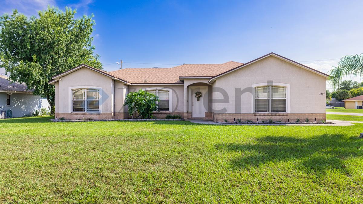 House for rent at 2301 Dumas Dr, Deltona, FL 32738