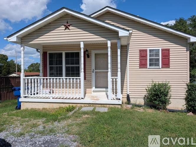 House for rent at 1454 Anderson St, Front Royal, VA 22630