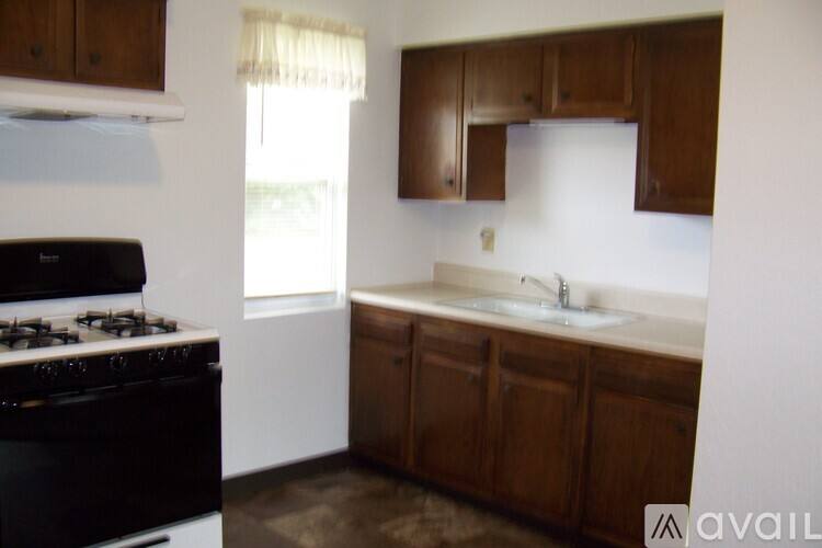 Apartment for rent at 2213 Stoneybrook Rd, Pekin, IL 61554