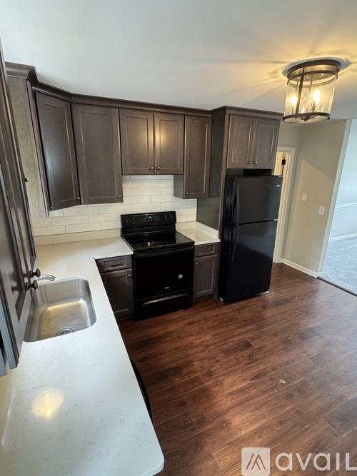 Apartment for rent at 1010 Ridgeway Ave #8, Signal Mountain, TN 37377
