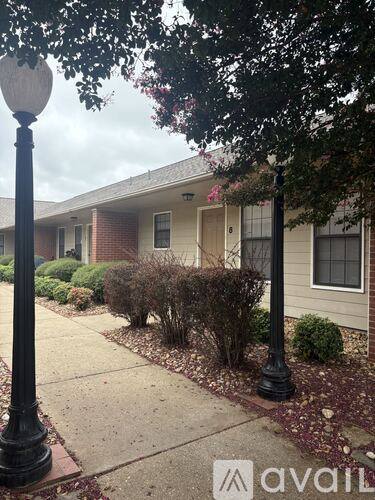 Apartment for rent at 1401 Lakewood Dr #8, Jonesboro, AR 72404