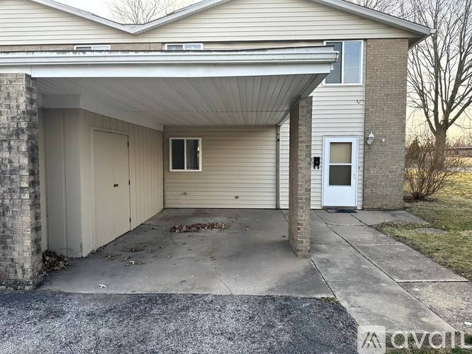 House for rent at 3 Florentine Court, Pekin, IL 61554