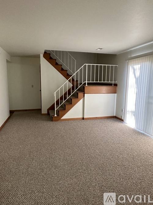 Townhouse for rent at 16 Florentine Court, Pekin, IL 61554