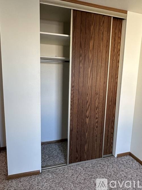 Townhouse for rent at 16 Florentine Court, Pekin, IL 61554