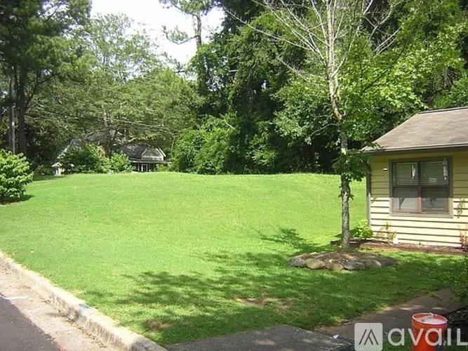 Townhouse for rent at 133 Sandalwood Circle, Lawrenceville, GA 30046