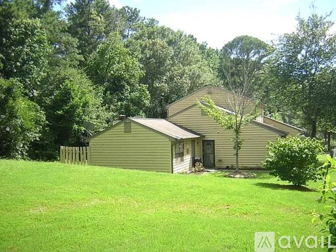 Townhouse for rent at 133 Sandalwood Circle, Lawrenceville, GA 30046