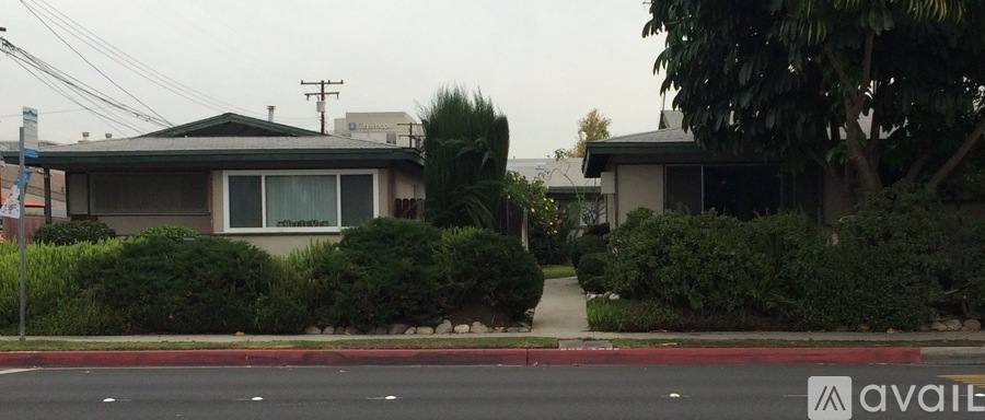 Apartment for rent at 2000 Buena Vista St #A, Duarte, CA 91010