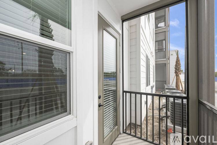 Apartment for rent at 2690 Gateway Centre Parkway #1, St. Petersburg, FL 33716