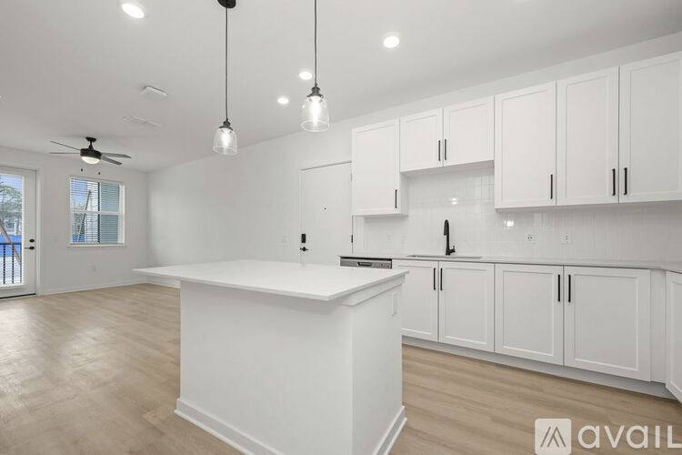 Apartment for rent at 2690 Gateway Centre Parkway #1, St. Petersburg, FL 33716