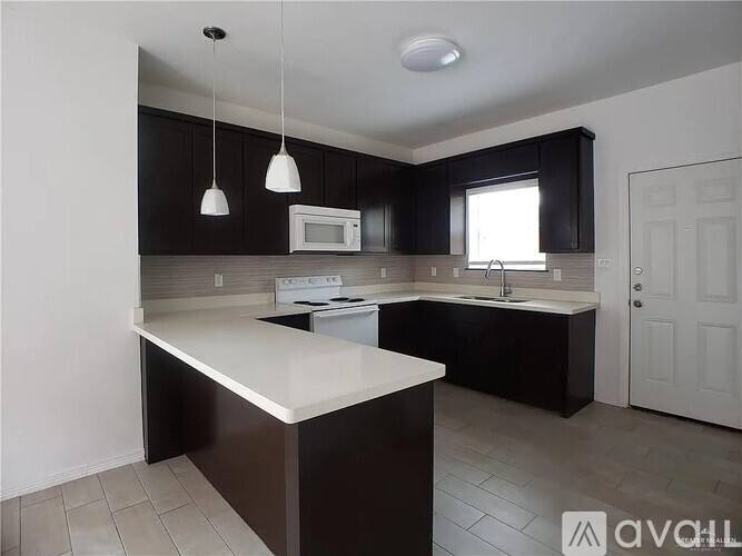 Townhouse for rent at 3611 Paola St #2, Edinburg, TX 78541